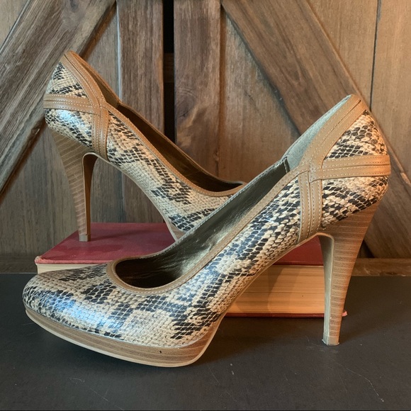 Snakeskin heels / pumps - Picture 2 of 8